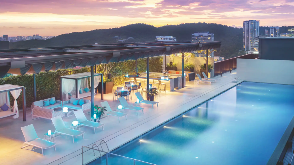 Hyatt-House-Kuala-Lumpur-Mont-Kiara-P047-Rooftop-Pool.16x9