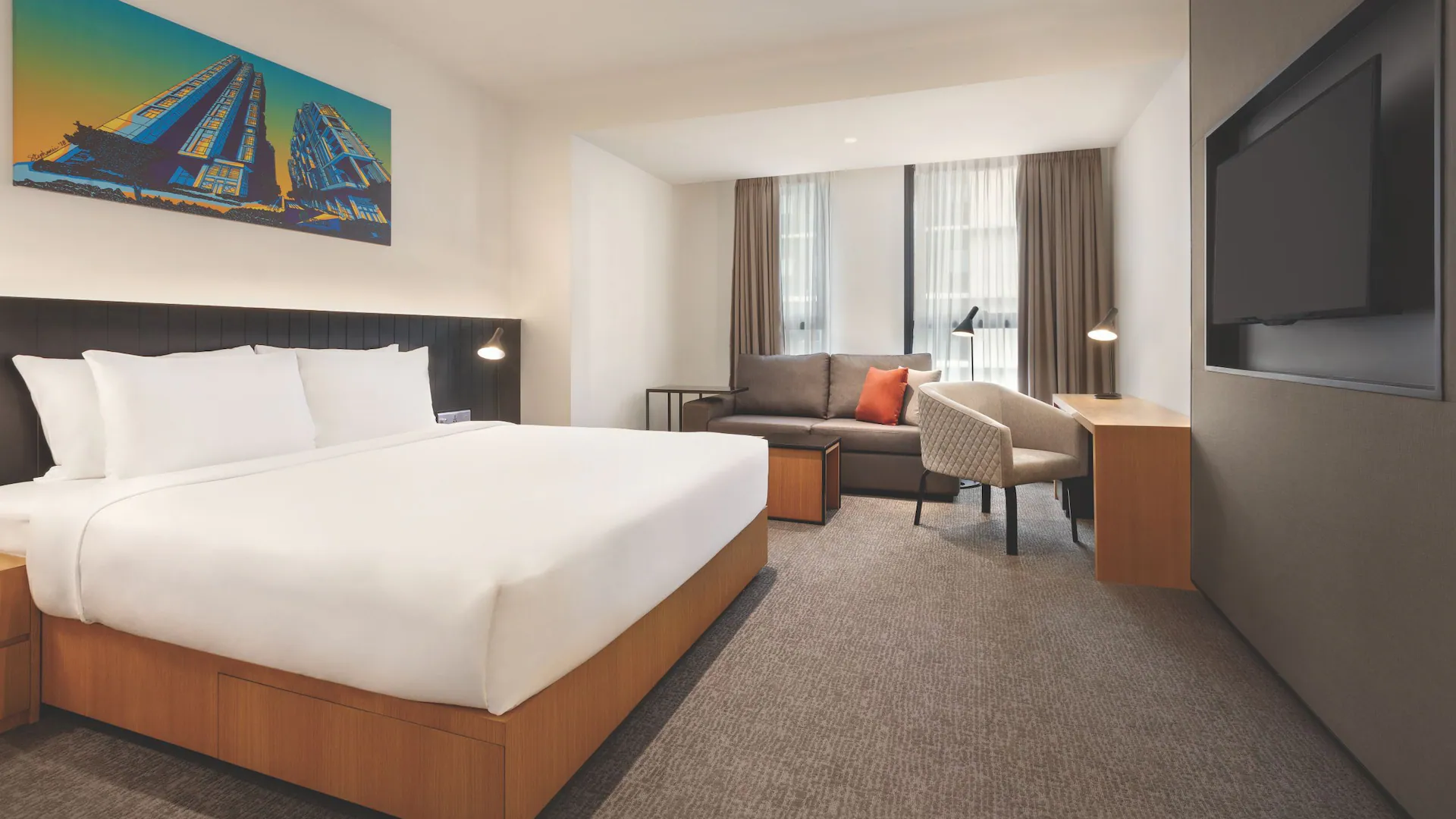 Hyatt-House-Kuala-Lumpur-Mont-Kiara-P055-King-Bed-Guestroom.16x9